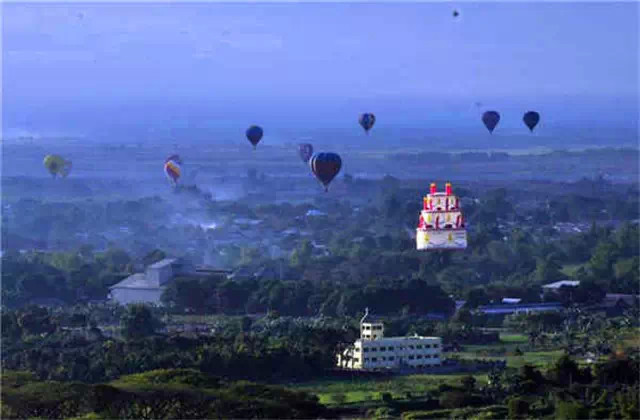 升腾到空中看大地 世界各地热气球嘉年华盘点